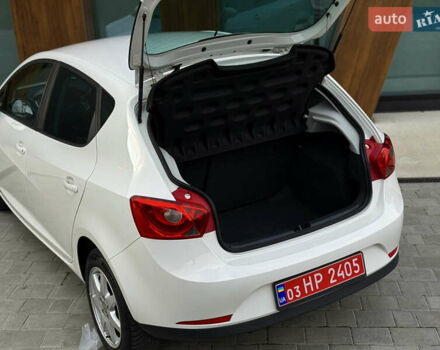 Белый Сеат Ибица, объемом двигателя 1.6 л и пробегом 147 тыс. км за 9999 $, фото 9 на Automoto.ua