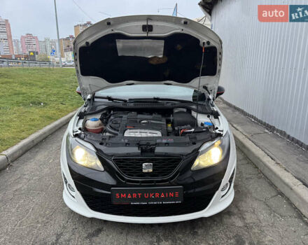 Белый Сеат Ибица, объемом двигателя 1.4 л и пробегом 187 тыс. км за 8550 $, фото 39 на Automoto.ua