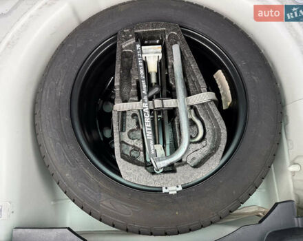 Белый Сеат Ибица, объемом двигателя 1.4 л и пробегом 198 тыс. км за 8111 $, фото 70 на Automoto.ua