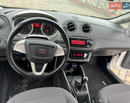 Білий Сеат Ibiza, об'ємом двигуна 1.2 л та пробігом 221 тис. км за 4850 $, фото 15 на Automoto.ua