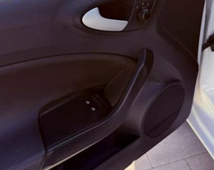 Белый Сеат Ибица, объемом двигателя 1.4 л и пробегом 197 тыс. км за 7750 $, фото 6 на Automoto.ua