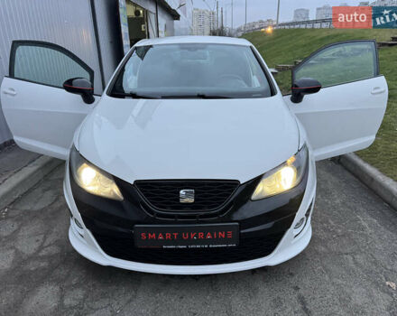 Белый Сеат Ибица, объемом двигателя 1.4 л и пробегом 187 тыс. км за 8550 $, фото 2 на Automoto.ua