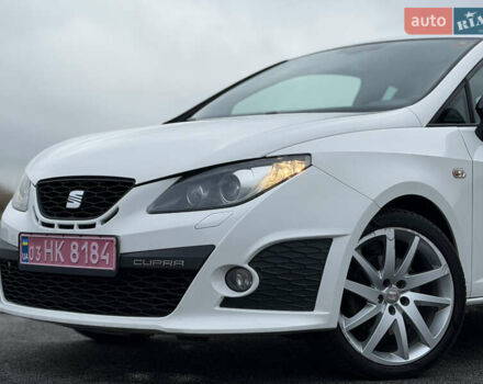 Белый Сеат Ибица, объемом двигателя 1.4 л и пробегом 198 тыс. км за 8111 $, фото 2 на Automoto.ua