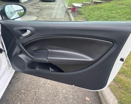 Белый Сеат Ибица, объемом двигателя 1.4 л и пробегом 187 тыс. км за 8550 $, фото 14 на Automoto.ua