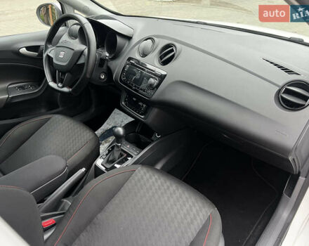 Білий Сеат Ibiza, об'ємом двигуна 1.4 л та пробігом 202 тис. км за 7800 $, фото 32 на Automoto.ua