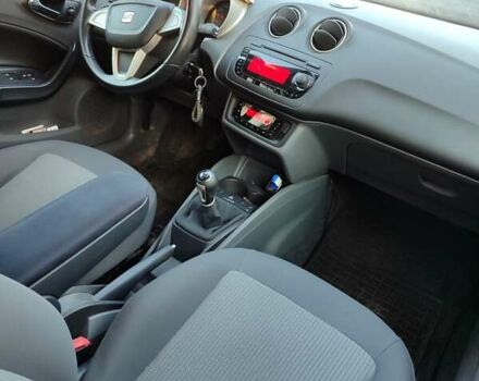 Білий Сеат Ibiza, об'ємом двигуна 1.2 л та пробігом 121 тис. км за 5500 $, фото 18 на Automoto.ua