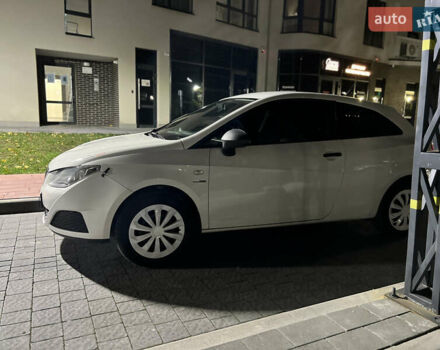 Білий Сеат Ibiza, об'ємом двигуна 1.39 л та пробігом 99 тис. км за 3900 $, фото 60 на Automoto.ua