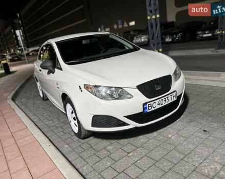 Білий Сеат Ibiza, об'ємом двигуна 1.39 л та пробігом 99 тис. км за 3900 $, фото 65 на Automoto.ua