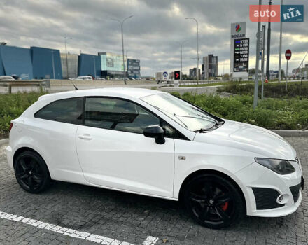 Белый Сеат Ибица, объемом двигателя 1.39 л и пробегом 214 тыс. км за 8200 $, фото 4 на Automoto.ua