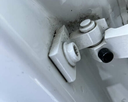 Білий Сеат Ibiza, об'ємом двигуна 1.39 л та пробігом 99 тис. км за 3900 $, фото 28 на Automoto.ua