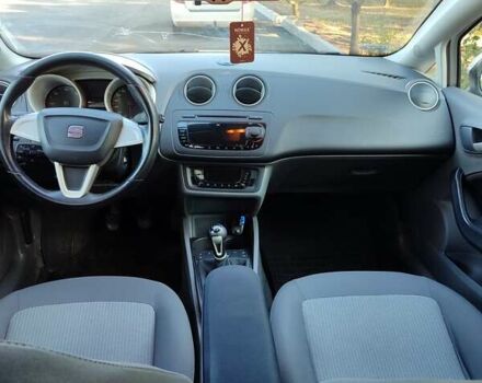 Білий Сеат Ibiza, об'ємом двигуна 1.2 л та пробігом 121 тис. км за 5500 $, фото 14 на Automoto.ua