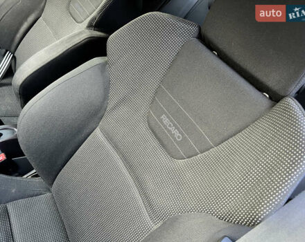 Білий Сеат Ibiza, об'ємом двигуна 1.39 л та пробігом 99 тис. км за 3900 $, фото 37 на Automoto.ua