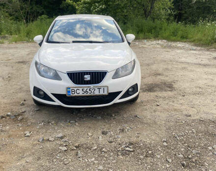Белый Сеат Ибица, объемом двигателя 1.2 л и пробегом 270 тыс. км за 5400 $, фото 2 на Automoto.ua