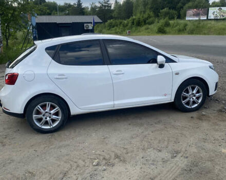 Белый Сеат Ибица, объемом двигателя 1.2 л и пробегом 270 тыс. км за 5400 $, фото 5 на Automoto.ua