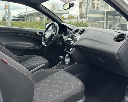 Белый Сеат Ибица, объемом двигателя 1.39 л и пробегом 214 тыс. км за 8200 $, фото 8 на Automoto.ua