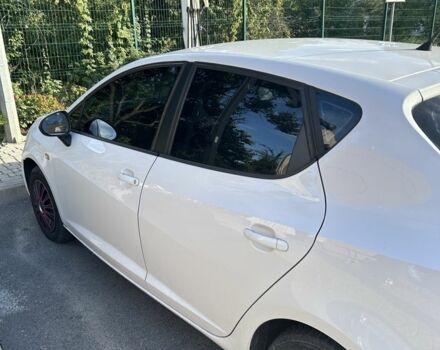 Білий Сеат Ibiza, об'ємом двигуна 1.6 л та пробігом 210 тис. км за 5700 $, фото 3 на Automoto.ua
