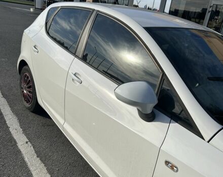 Білий Сеат Ibiza, об'ємом двигуна 1.6 л та пробігом 210 тис. км за 5700 $, фото 2 на Automoto.ua