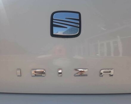 Белый Сеат Ибица, объемом двигателя 1.2 л и пробегом 190 тыс. км за 4500 $, фото 3 на Automoto.ua