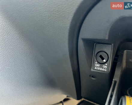 Білий Сеат Ibiza, об'ємом двигуна 1.39 л та пробігом 99 тис. км за 3900 $, фото 35 на Automoto.ua