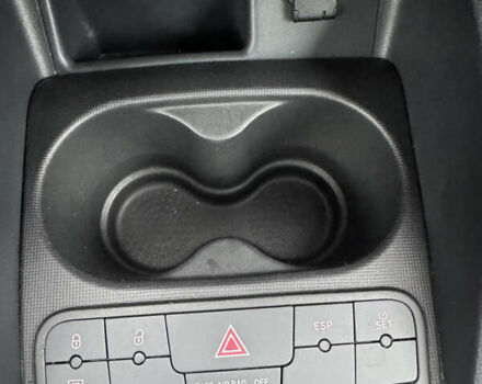 Білий Сеат Ibiza, об'ємом двигуна 1.4 л та пробігом 156 тис. км за 8200 $, фото 27 на Automoto.ua