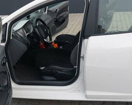 Білий Сеат Ibiza, об'ємом двигуна 1.2 л та пробігом 221 тис. км за 5900 $, фото 10 на Automoto.ua