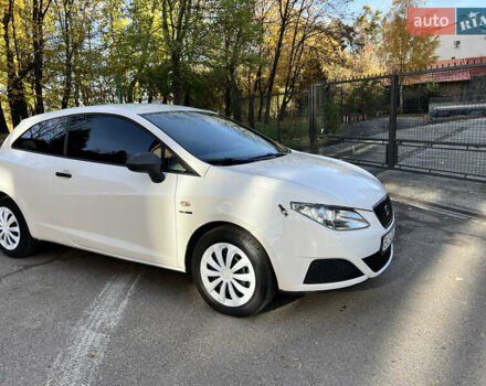 Білий Сеат Ibiza, об'ємом двигуна 1.39 л та пробігом 99 тис. км за 3900 $, фото 2 на Automoto.ua