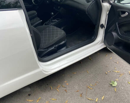 Білий Сеат Ibiza, об'ємом двигуна 1.4 л та пробігом 173 тис. км за 7500 $, фото 11 на Automoto.ua