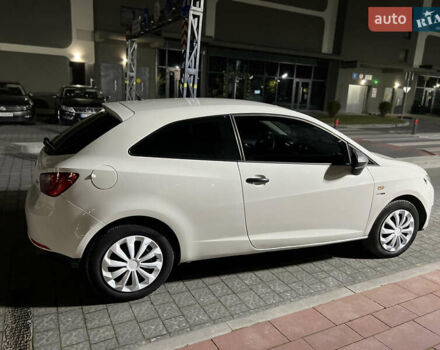 Білий Сеат Ibiza, об'ємом двигуна 1.39 л та пробігом 99 тис. км за 3900 $, фото 64 на Automoto.ua