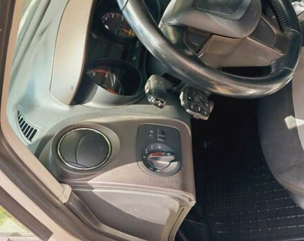 Білий Сеат Ibiza, об'ємом двигуна 1.2 л та пробігом 265 тис. км за 5400 $, фото 5 на Automoto.ua