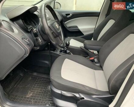 Белый Сеат Ибица, объемом двигателя 1.2 л и пробегом 265 тыс. км за 5500 $, фото 18 на Automoto.ua