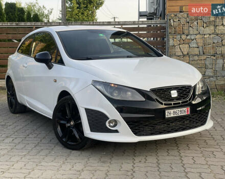 Белый Сеат Ибица, объемом двигателя 1.4 л и пробегом 188 тыс. км за 8249 $, фото 2 на Automoto.ua