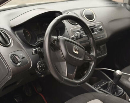 Белый Сеат Ибица, объемом двигателя 1.39 л и пробегом 210 тыс. км за 6400 $, фото 18 на Automoto.ua