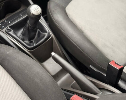 Белый Сеат Ибица, объемом двигателя 1.39 л и пробегом 210 тыс. км за 6400 $, фото 21 на Automoto.ua