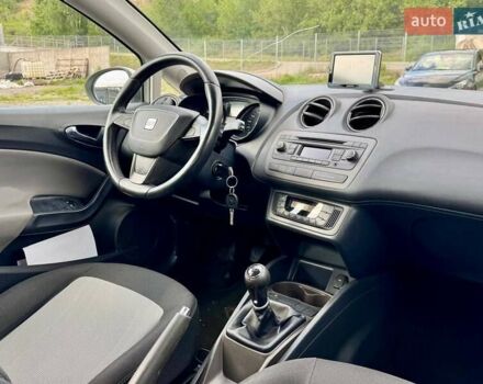 Белый Сеат Ибица, объемом двигателя 1.2 л и пробегом 180 тыс. км за 6900 $, фото 10 на Automoto.ua