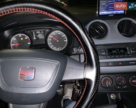 Сеат Ибица 2013 в Киеве на Automoto.ua Белый Сеат Ибица, объемом двигателя 1.2 л и пробегом 224 тыс. км за 5600 $, фото 3 на Automoto.ua