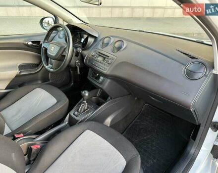 Білий Сеат Ibiza, об'ємом двигуна 1.2 л та пробігом 172 тис. км за 7900 $, фото 19 на Automoto.ua