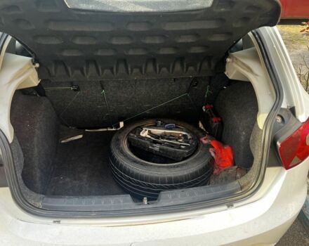 Білий Сеат Ibiza, об'ємом двигуна 1.4 л та пробігом 180 тис. км за 7500 $, фото 2 на Automoto.ua