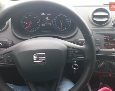 Белый Сеат Ибица, объемом двигателя 1.4 л и пробегом 243 тыс. км за 5900 $, фото 1 на Automoto.ua