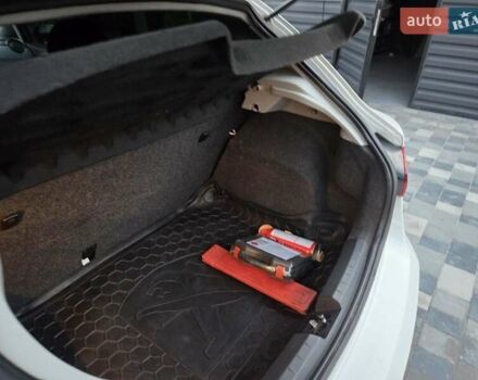 Белый Сеат Ибица, объемом двигателя 1.2 л и пробегом 97 тыс. км за 7700 $, фото 9 на Automoto.ua