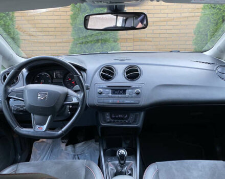 Білий Сеат Ibiza, об'ємом двигуна 1.6 л та пробігом 150 тис. км за 7500 $, фото 10 на Automoto.ua