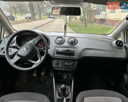 Белый Сеат Ибица, объемом двигателя 1 л и пробегом 157 тыс. км за 6499 $, фото 6 на Automoto.ua