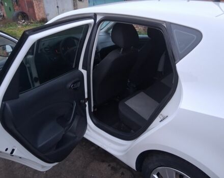 Білий Сеат Ibiza, об'ємом двигуна 1 л та пробігом 228 тис. км за 6500 $, фото 4 на Automoto.ua