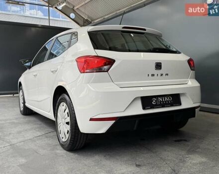 Белый Сеат Ибица, объемом двигателя 1.6 л и пробегом 116 тыс. км за 13700 $, фото 14 на Automoto.ua