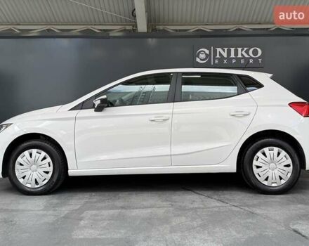 Белый Сеат Ибица, объемом двигателя 1.6 л и пробегом 116 тыс. км за 13700 $, фото 9 на Automoto.ua