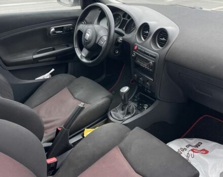 Белый Сеат Ибица, объемом двигателя 1.4 л и пробегом 213 тыс. км за 3600 $, фото 13 на Automoto.ua