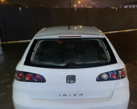 Белый Сеат Ибица, объемом двигателя 1.4 л и пробегом 213 тыс. км за 3600 $, фото 6 на Automoto.ua