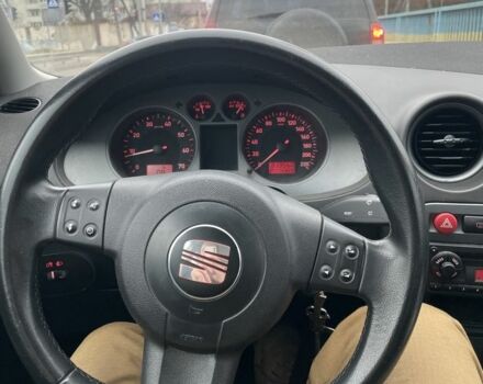 Белый Сеат Ибица, объемом двигателя 1.4 л и пробегом 213 тыс. км за 3600 $, фото 8 на Automoto.ua