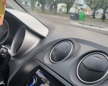 Белый Сеат Ибица, объемом двигателя 1.2 л и пробегом 290 тыс. км за 5500 $, фото 19 на Automoto.ua