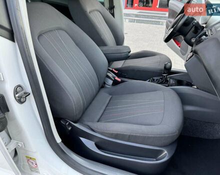 Белый Сеат Ибица, объемом двигателя 1.2 л и пробегом 212 тыс. км за 6100 $, фото 12 на Automoto.ua