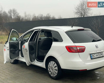 Белый Сеат Ибица, объемом двигателя 1.2 л и пробегом 250 тыс. км за 5600 $, фото 5 на Automoto.ua